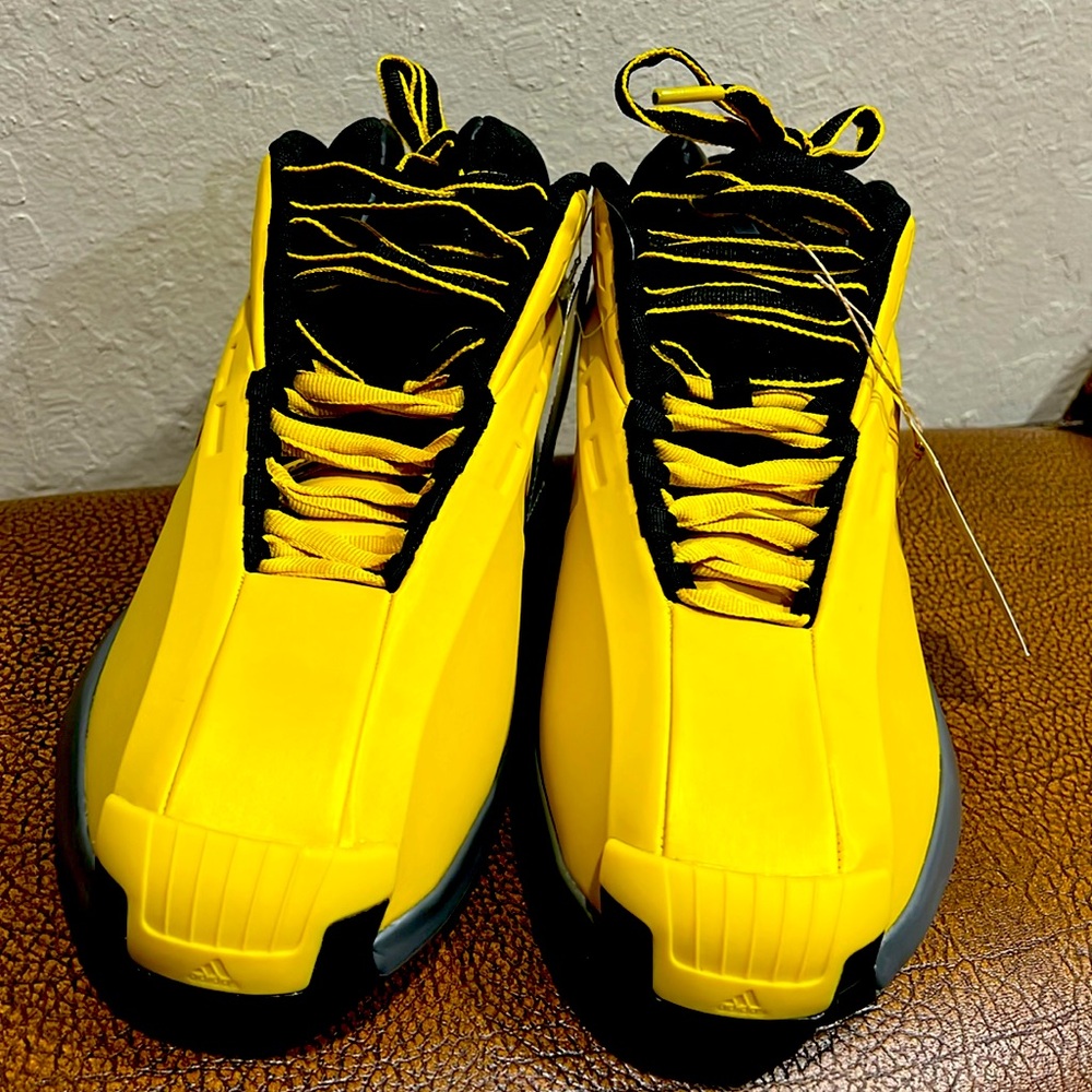 Brand New Rare Adidas Yellow Sunshine Crazy 1 Originally known as Adidas Kobe 1!